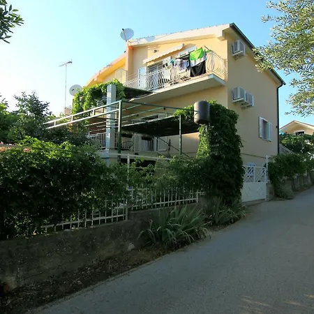 Tona ז'אבוריץ'
