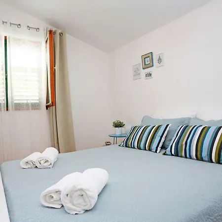 Apartment Tona